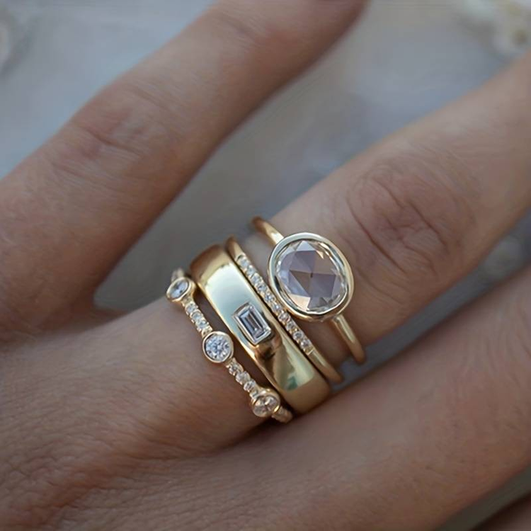 Bague or zirconium vintage